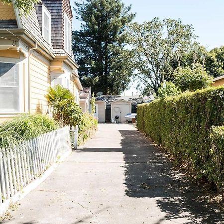West End Neighborhood Cottage Санта-Роза Екстер'єр фото